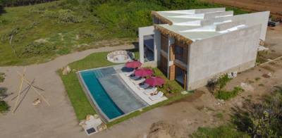 Casa Entremuros